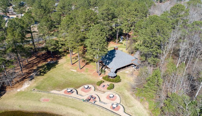Building Photo - Resort Living. Fort Bragg Close. This is the One.