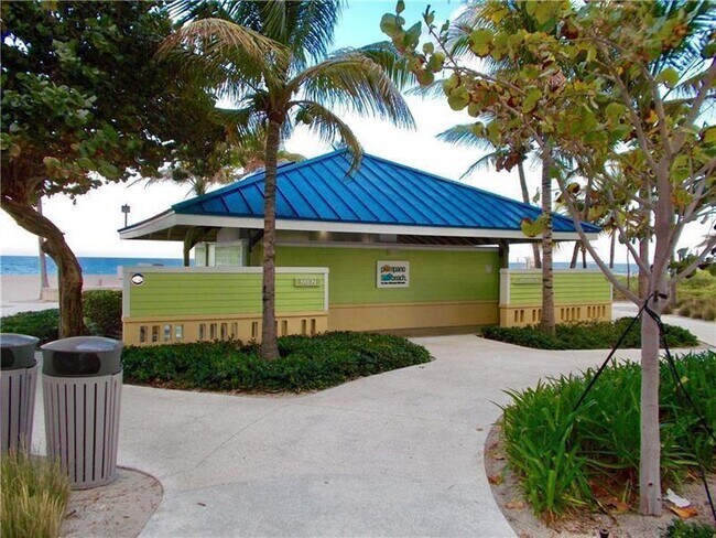 Building Photo - 133 N Pompano Beach Blvd