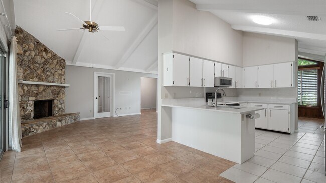 Building Photo - 6512 St Partin Pl