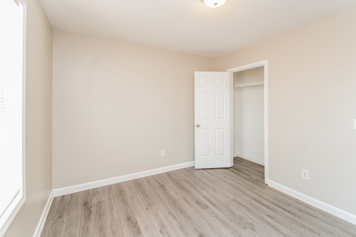 Building Photo - 80 Camp Creek Dr