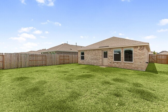 Building Photo - 3005 Majestic Sunrise Dr