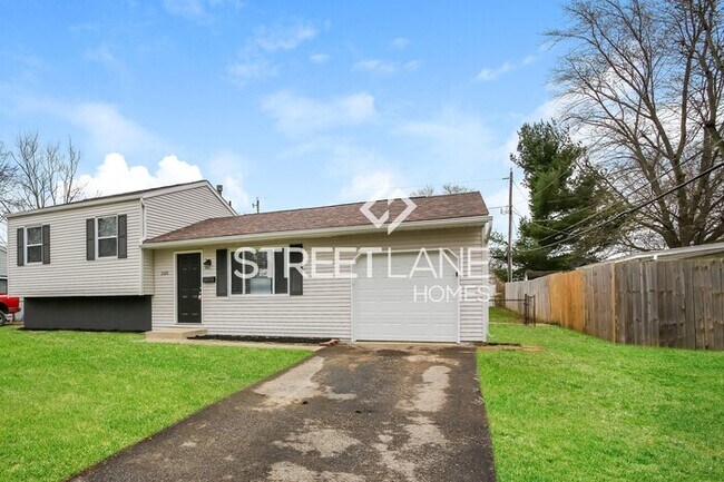 Building Photo - REDUCED!