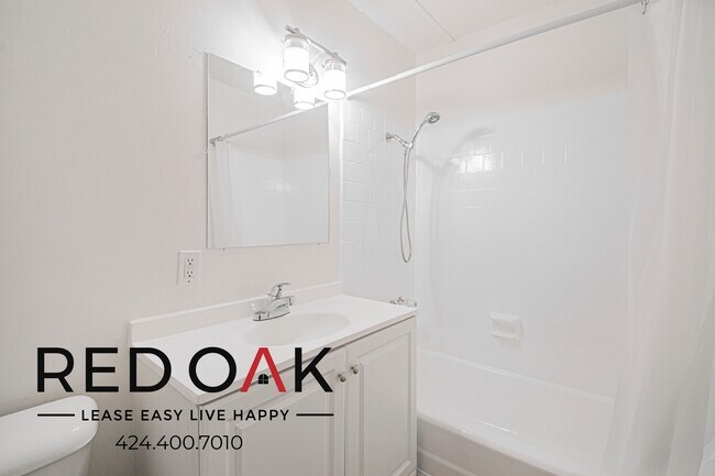 Building Photo - 9254 Palm St