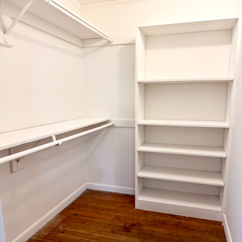 Building Photo - 117 Green Dr