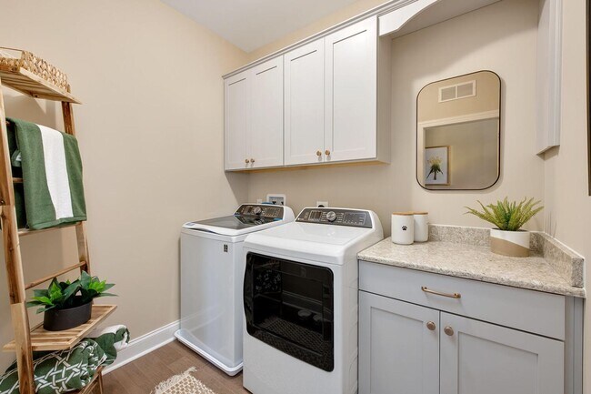 Building Photo - 26018 Kielbasa Ct