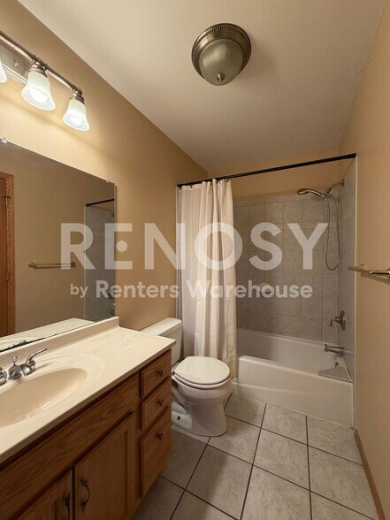 Building Photo - 12787 Germane Ave