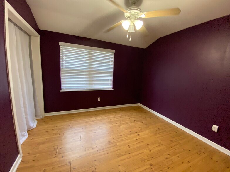 Bedroom 1 doorway view - 2101 Palmore Rd