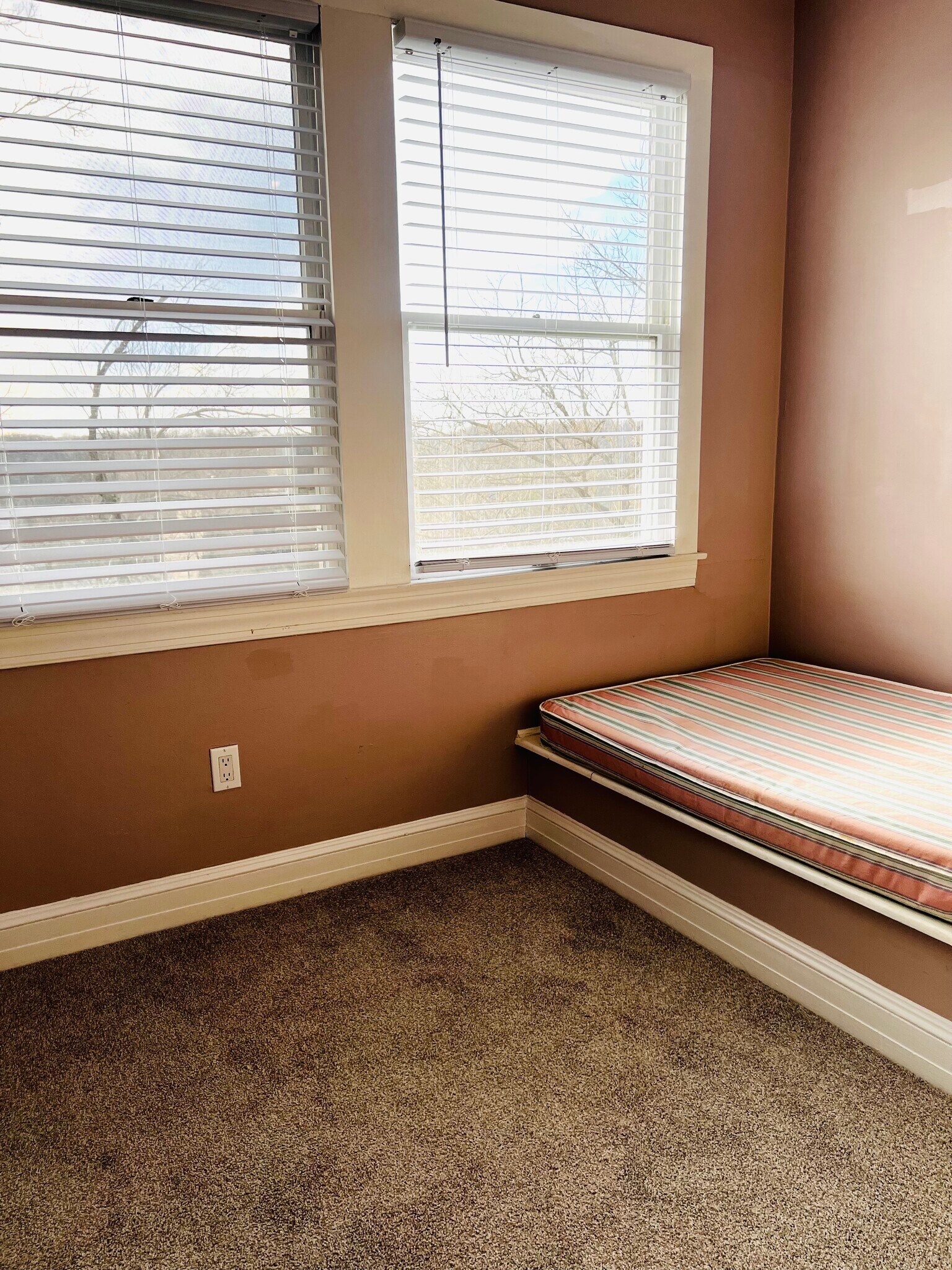 Building Photo - 5162 Fulton St NW