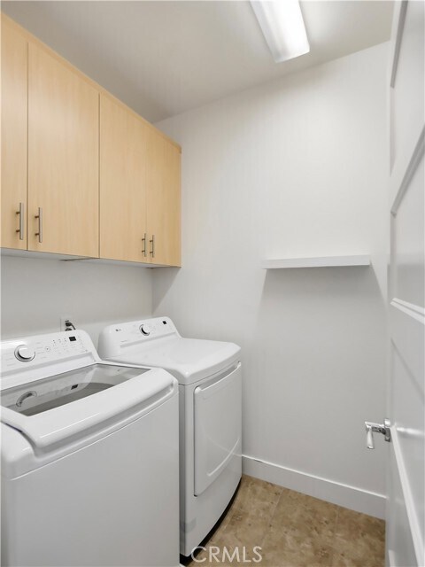 Building Photo - 1 Vantis Dr