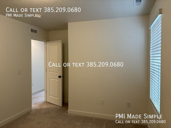 Building Photo - 4140 W Holbrook Way