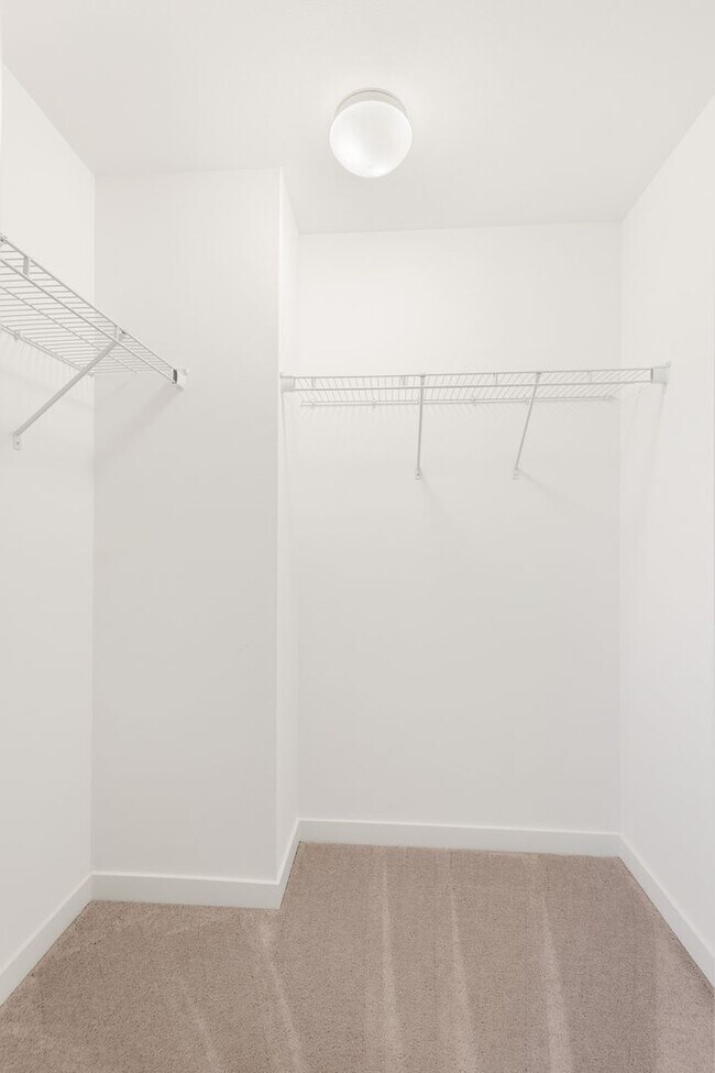Building Photo - Duvall 4 Bedroom 4 Bath Townhome with 2 Car Attached Garage and A/C! LONG TERM RENTAL DISCOUNT AV...