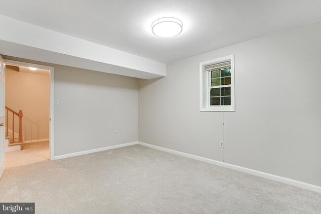 Building Photo - 2131 Kings Mill Ct
