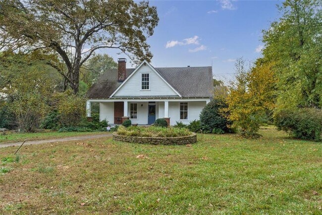 Building Photo - 1987 Knight Ct SE