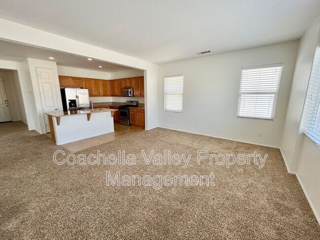 Building Photo - 62806 Kitetail Dr