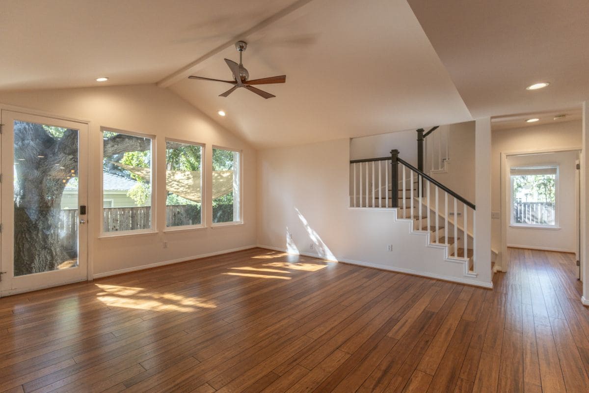 Building Photo - 1224 Fernside Dr