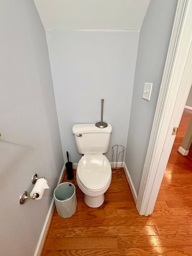 Building Photo - 645 Whetstone Glen St