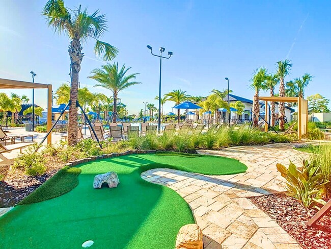 Building Photo - 1520 Oasis Club Blvd