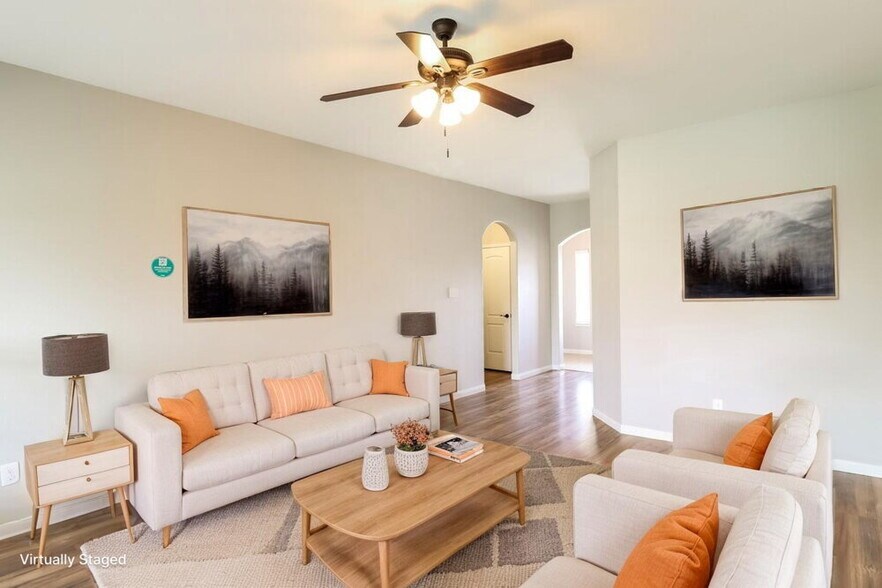 Building Photo - 2720 Silver Sage Dr