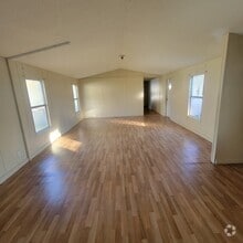 Building Photo - White Oak Properties