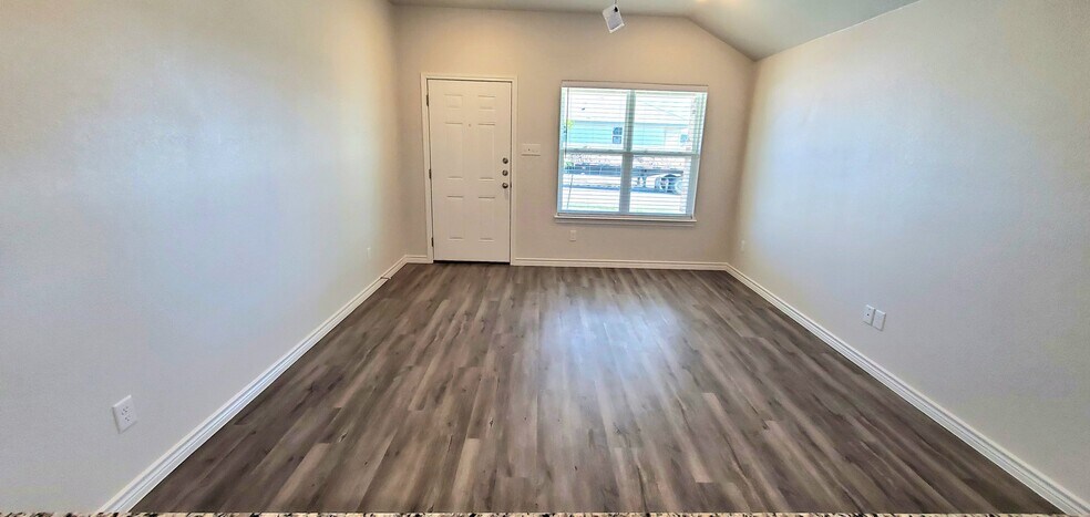 Building Photo - 115 Appalachian Trl