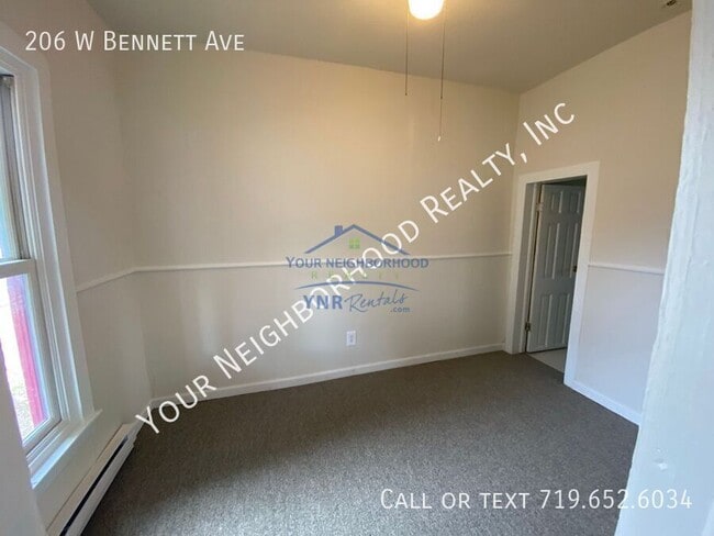 Building Photo - 206 W Bennett Ave