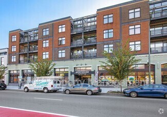 Building Photo - 1333 W Broad St