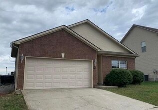 Building Photo - 107 Sea Pines Way