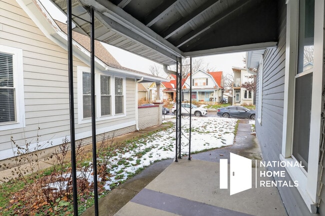 Building Photo - 1418 Olive St