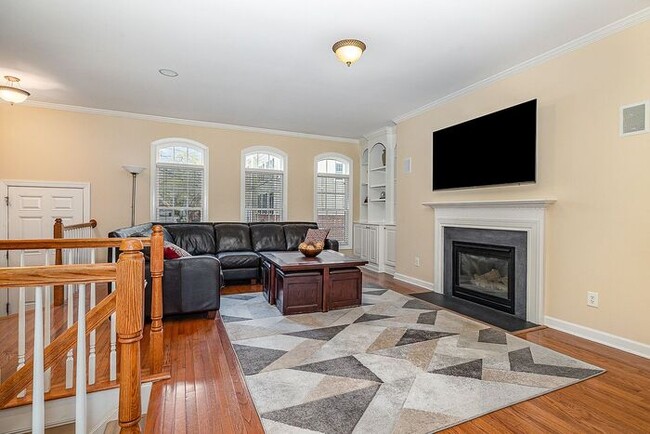 Building Photo - Build Equity While Leasing - Lease and Own...