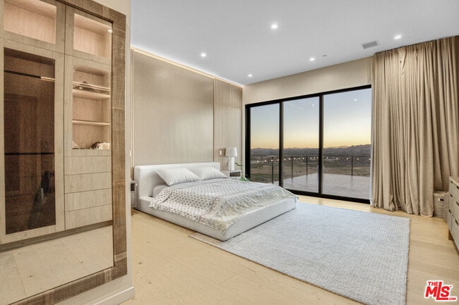 Building Photo - 22570 S Summit Ridge Cir