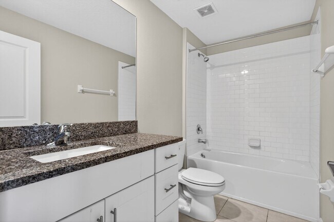 Building Photo - 4BR For Rent - Riverview