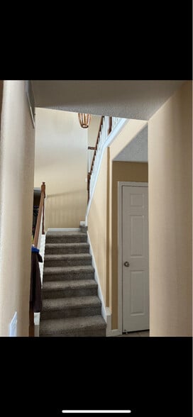 Building Photo - 22034 E Jamison Pl