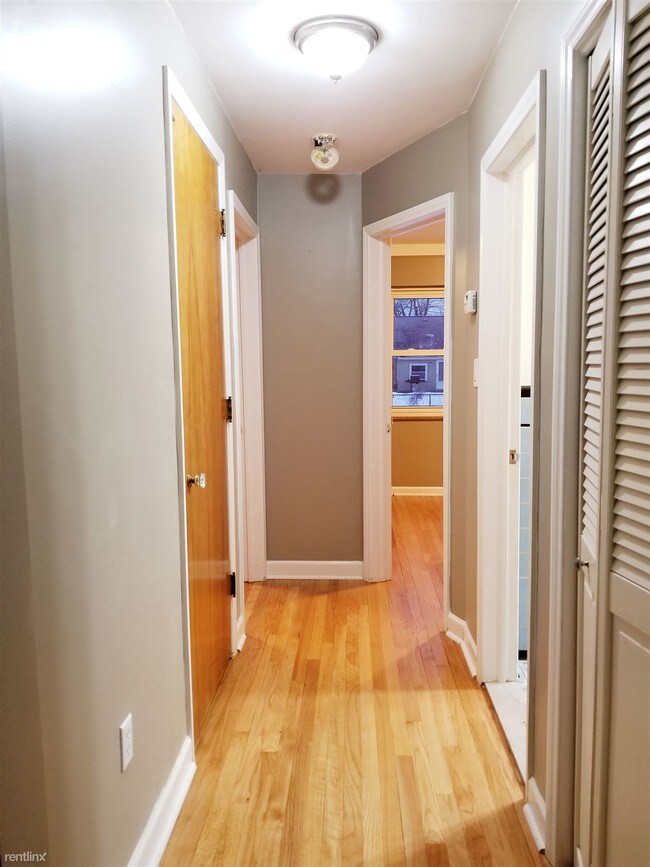 Building Photo - 22755 Courtland Ave