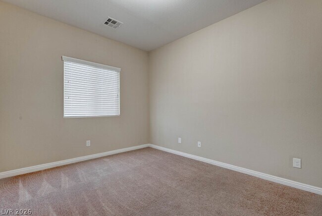 Building Photo - 1067 Fish Pond Ave