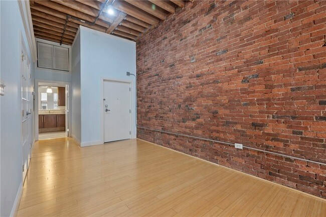 Building Photo - 951 Liberty Ave