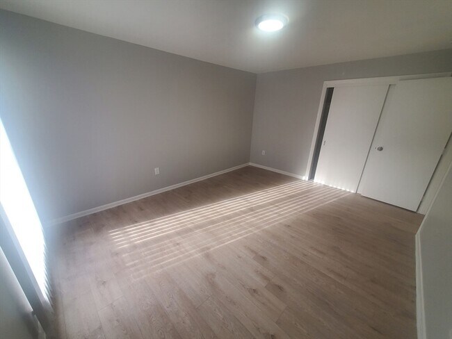 Building Photo - 55 David Terrace