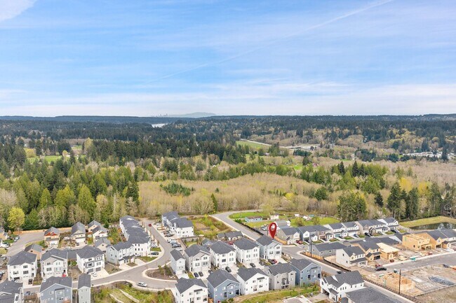 Building Photo - 10002 Kings Landing Ave NW