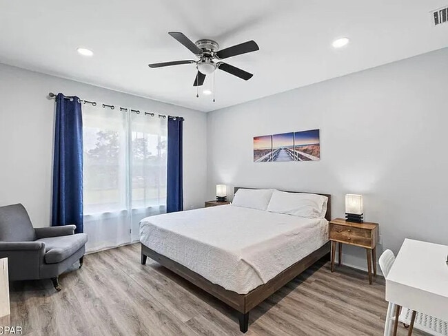 Building Photo - 2226 Joan Ave