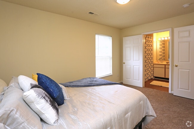 2BR,2BA - Millbrook Apartments