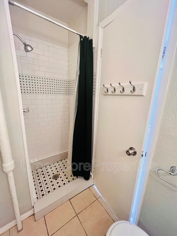 Building Photo - 232 4th St N