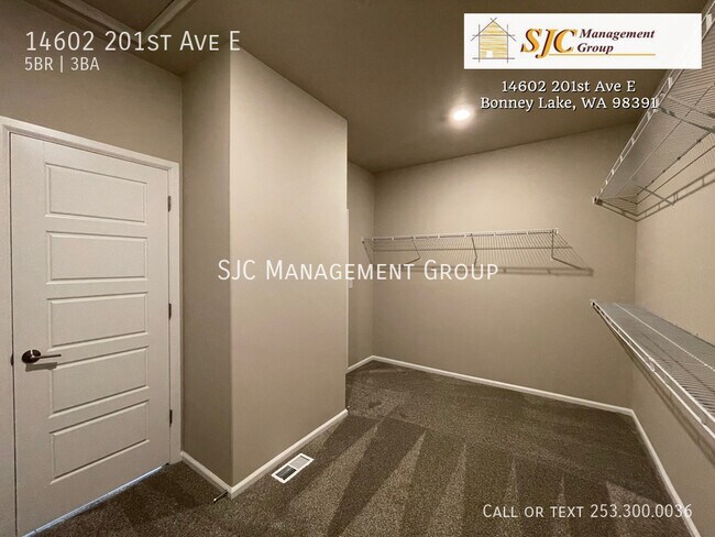 Building Photo - 14602 201st Ave E