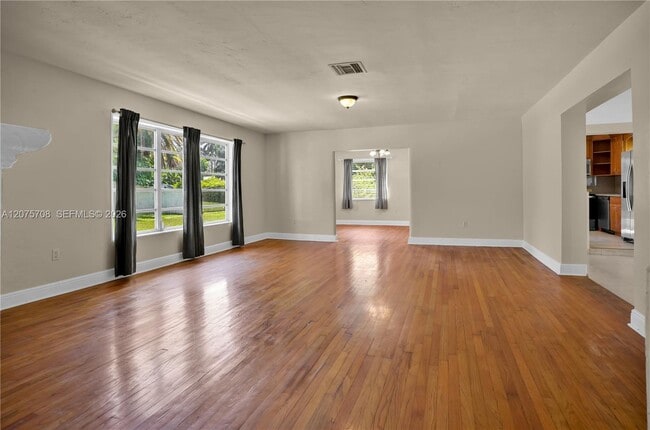 Building Photo - 8775 SW 53rd Ct