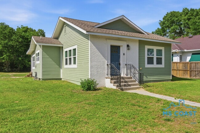 Building Photo - 962 Thelma St