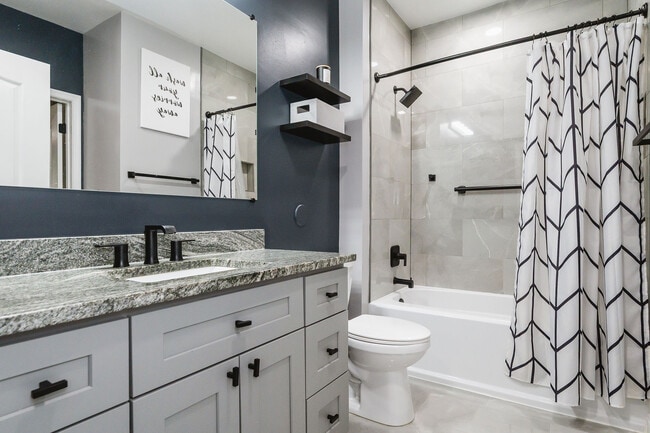 Building Photo - 400 Symphony Cir