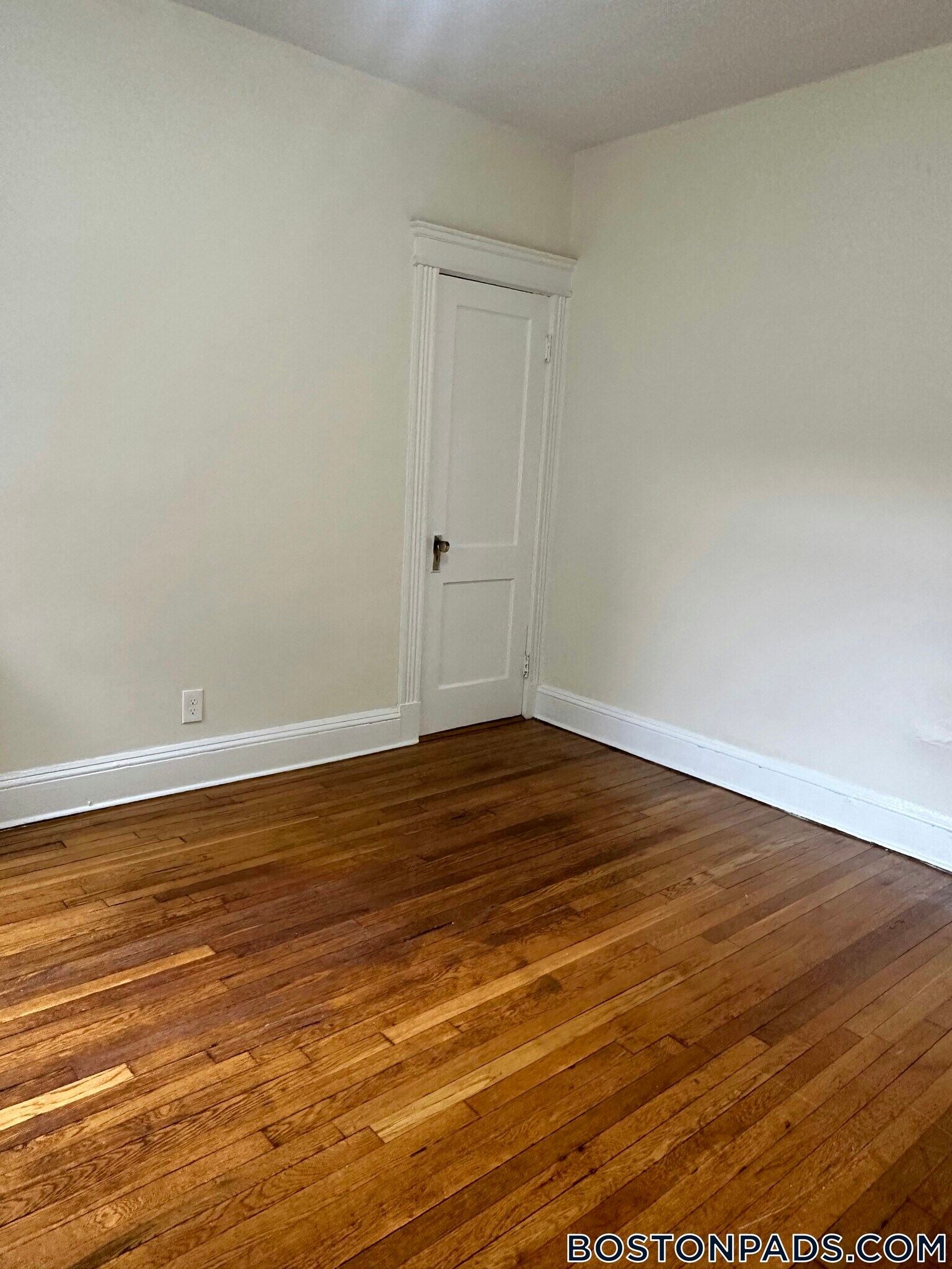 Building Photo - 1148 Commonwealth Ave