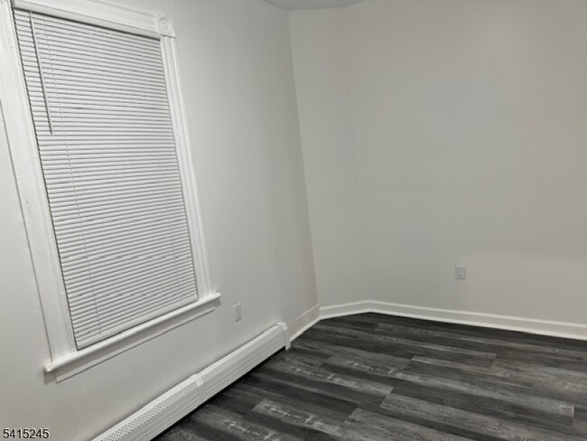 Building Photo - 145 N 2nd St