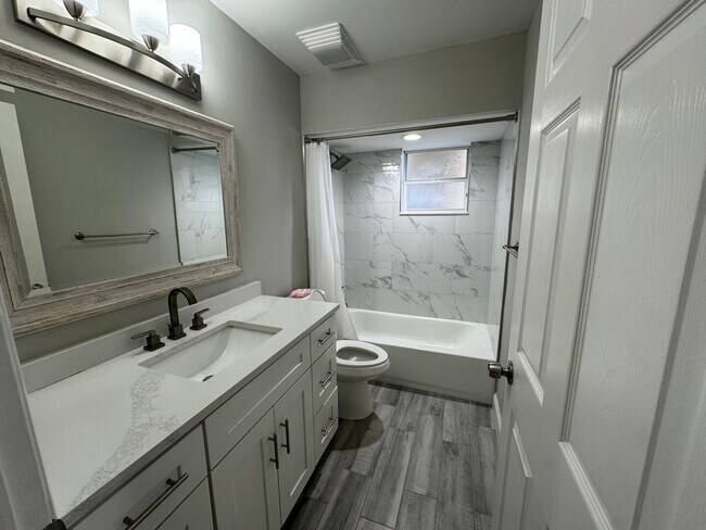 Building Photo - 18750 Caspian Cir