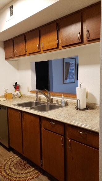 Building Photo - 2501 W Zia Rd