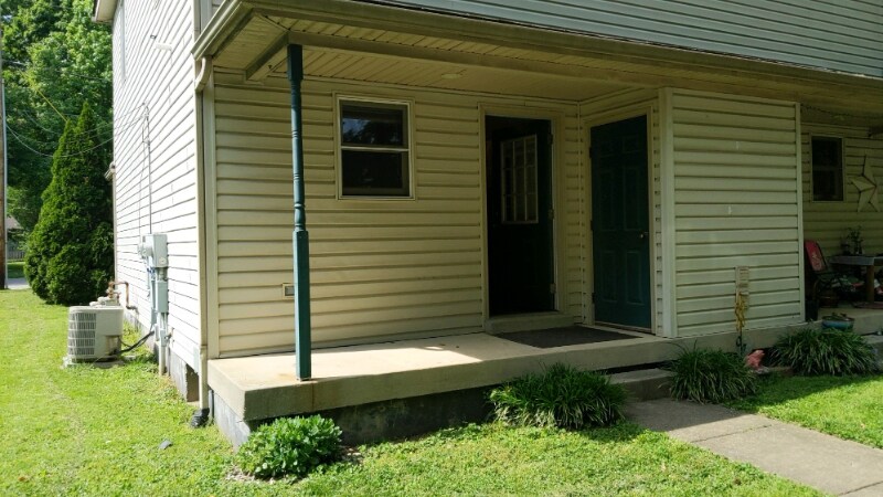 Building Photo - 103 E Park Pl