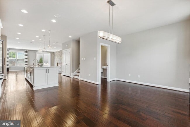 Building Photo - 9314 Sweetbay Magnolia Ct